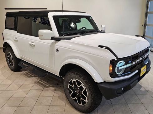 Certified 2022 Ford Bronco Outer Banks AWD/4WD image 13