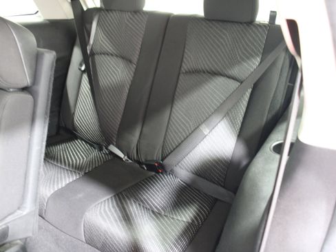 Used 2014 Dodge Journey SXT w/ Flexible Seating Group image 23