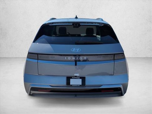 New 2026 Hyundai Ioniq 5 Limited image 8