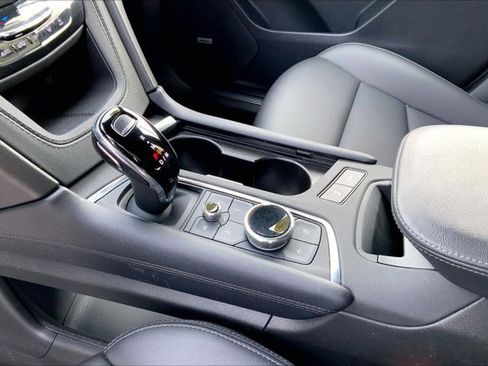 Used 2023 Cadillac XT5 Luxury w/ LPO, Floor Liner Package image 16