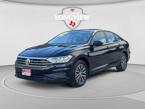 Used 2021 Volkswagen Jetta SE w/ SE Cold Weather Package FWD image 1