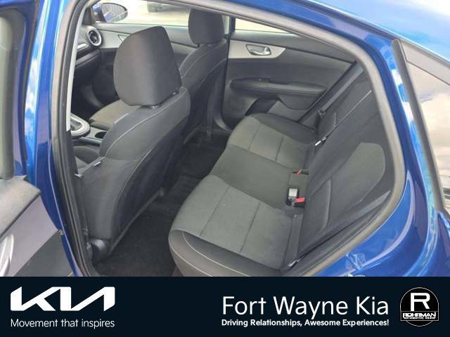 Certified 2024 Kia Forte LXS FWD image 6