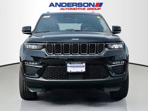 New 2025 Jeep Grand Cherokee Limited w/ Trailer Tow Package image 14