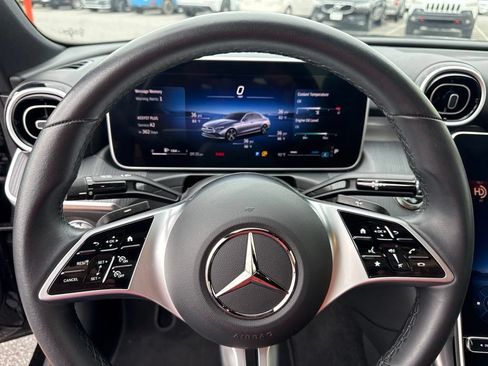 Used 2025 Mercedes-Benz C 300 Sedan image 31