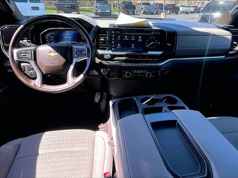 Used 2025 Chevrolet Silverado 2500 LT w/ Convenience Package AWD/4WD image 20