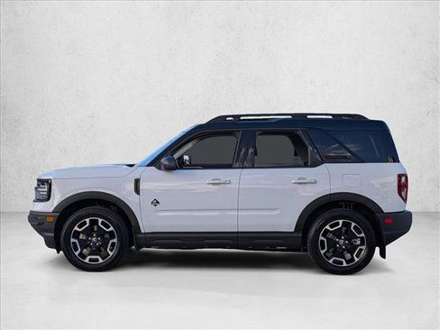 Used 2022 Ford Bronco Sport Outer Banks w/ Tech Package image 9