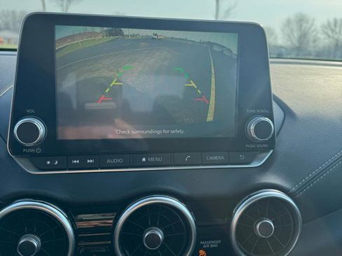 Used 2022 Nissan Sentra SV w/ Trunk Package image 11