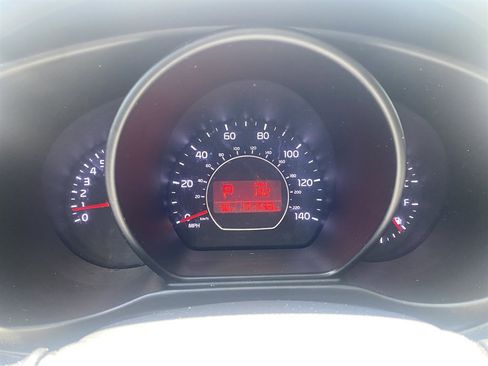 Used 2016 Kia Soul + w/ Designer's Package image 19