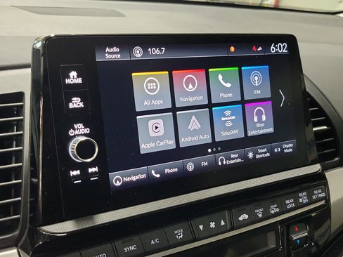 Certified 2025 Honda Odyssey Touring image 30