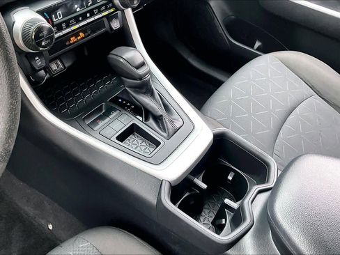 Used 2023 Toyota RAV4 XLE w/ Convenience Package FWD image 15