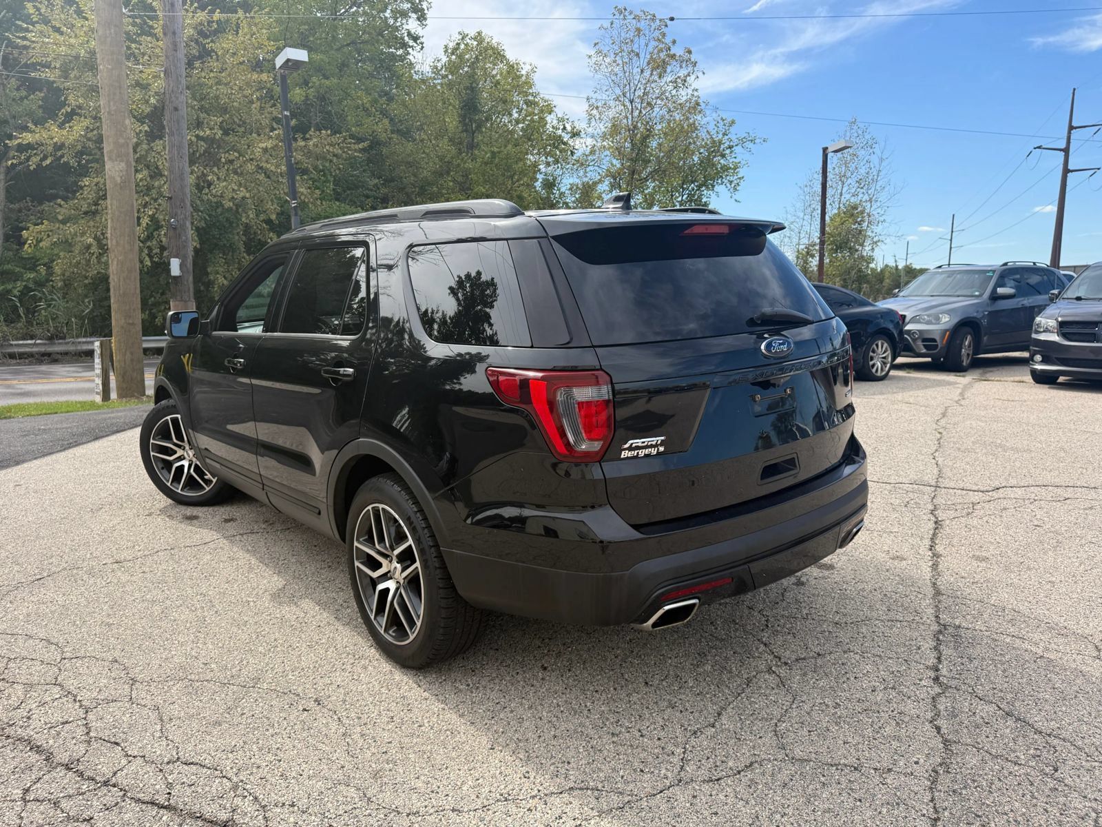 Used 2017 Ford Explorer Sport AWD/4WD image 7