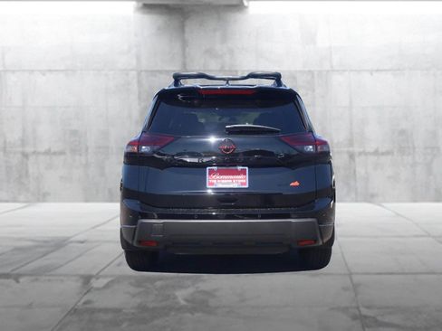 New 2026 Nissan Rogue SV AWD/4WD image 6