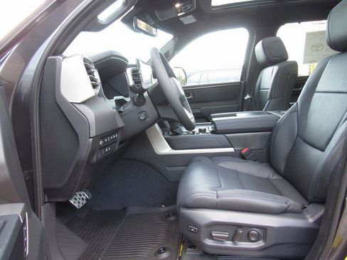 New 2026 Toyota Tundra Platinum image 15