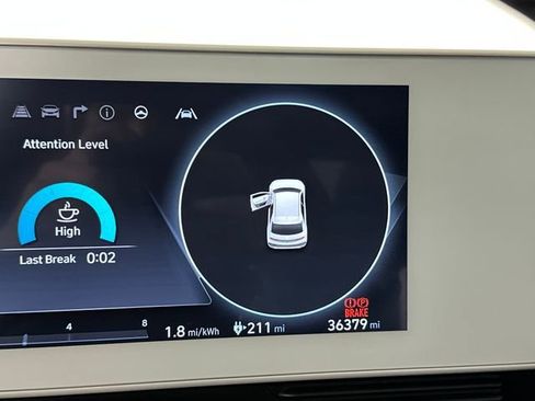 Used 2024 Hyundai Ioniq 5 SE RWD image 18