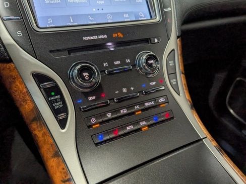 Used 2020 Lincoln Nautilus Reserve w/ Equipment Group 201A image 24