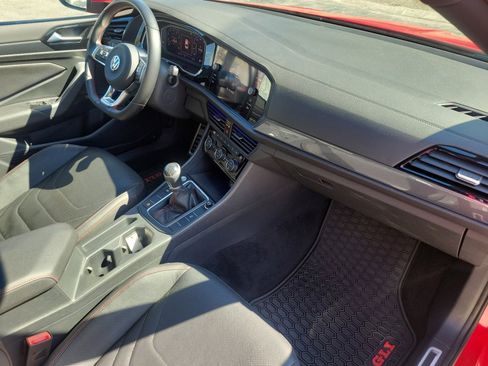 Used 2019 Volkswagen Jetta GLI Autobahn image 32