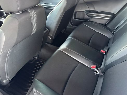 Used 2019 Honda Civic Sport image 15