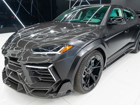 Used 2024 Lamborghini Urus S image 11