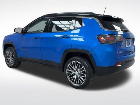 Used 2022 Jeep Compass Limited w/ Elite Group AWD/4WD image 22