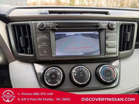 Used 2014 Toyota RAV4 LE image 18