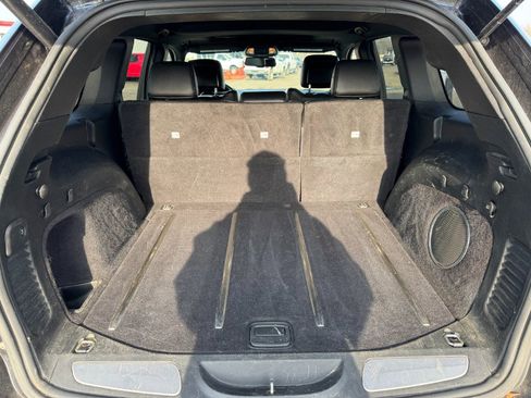 Used 2014 Jeep Grand Cherokee Limited image 17