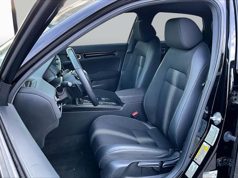 Used 2025 Honda Civic Sport image 8