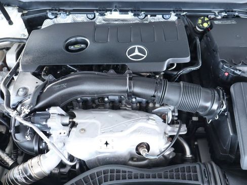 Used 2020 Mercedes-Benz CLA 250 image 43