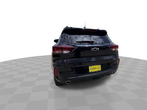 Used 2023 Chevrolet TrailBlazer RS FWD image 7