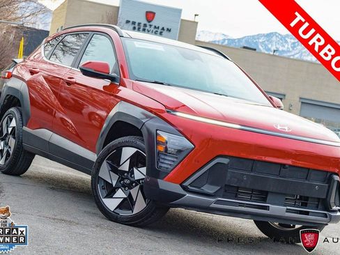 Used 2025 Hyundai Kona Limited AWD/4WD image 1
