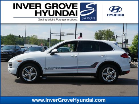 Used 2014 Porsche Cayenne Platinum Edition AWD/4WD image 1