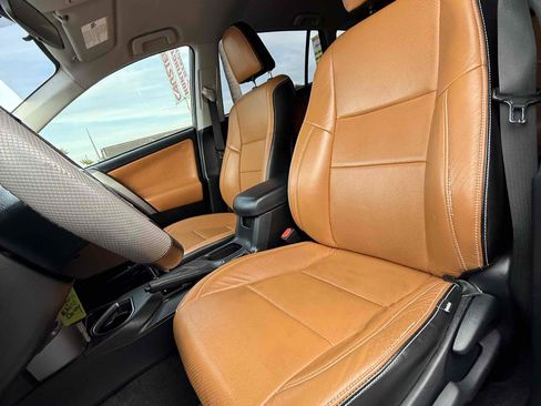Used 2017 Toyota RAV4 LE FWD image 83