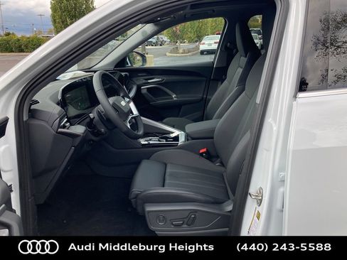 New 2025 Audi Q5 Premium Plus image 9