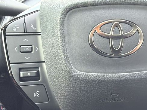 New 2026 Toyota Prius Plug-In Hybrid FWD image 21