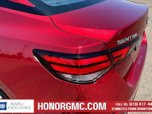 Used 2024 Nissan Sentra SV FWD image 23