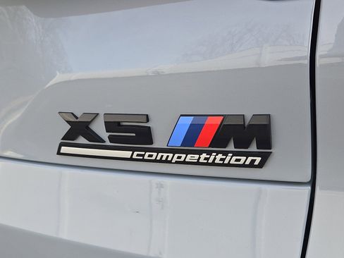 Used 2025 BMW X5 M Competition w/ Executive Package image 32