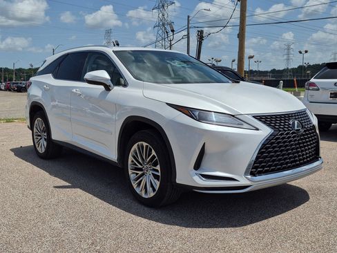 Used 2021 Lexus RX 350L Luxury w/ Cold Weather Package AWD/4WD image 8