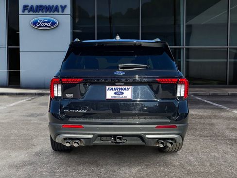 Certified 2025 Ford Explorer Platinum w/ Ultimate Package image 5