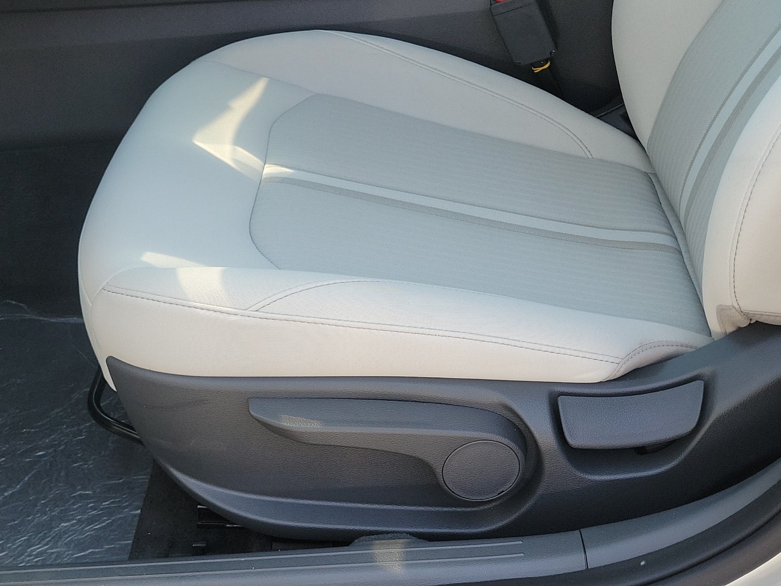New 2026 Hyundai Sonata Blue FWD image 16