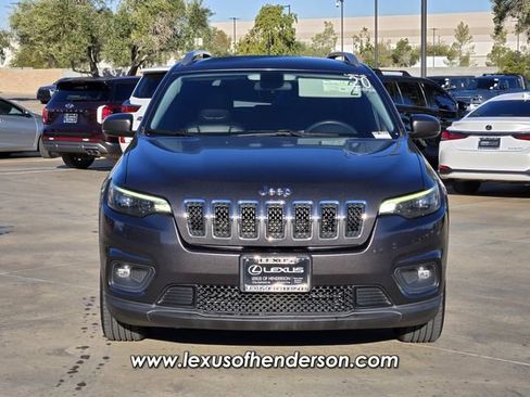 Used 2020 Jeep Cherokee Latitude Plus image 8