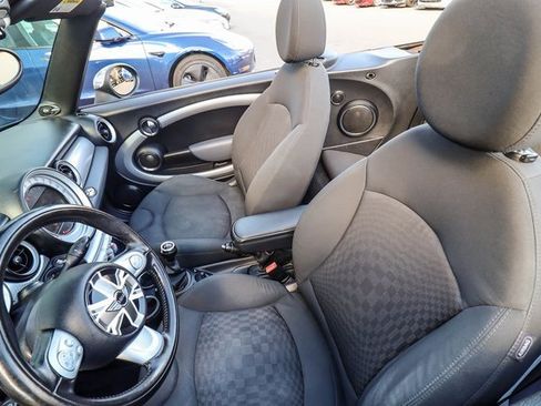 Used 2010 MINI Cooper S image 58