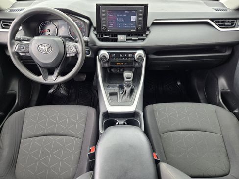 Used 2021 Toyota RAV4 XLE w/ Convenience Package image 23