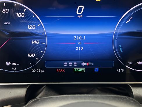 New 2025 Mercedes-Benz GLC 350e 4MATIC image 28