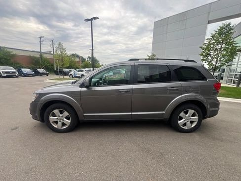 Used 2012 Dodge Journey SXT FWD image 8