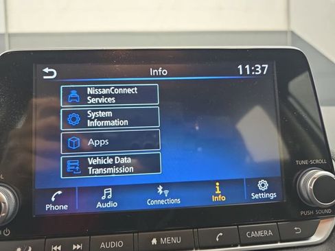 Used 2023 Nissan Sentra SR w/ SR Premium Package FWD image 34