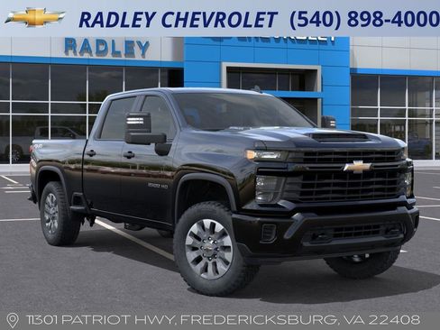 New 2026 Chevrolet Silverado 2500 Custom w/ Custom Convenience Package image 7