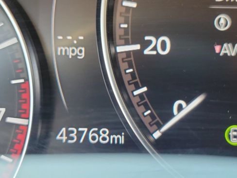 Used 2025 MAZDA CX-50 AWD 2.5 S w/ Premium Package image 32
