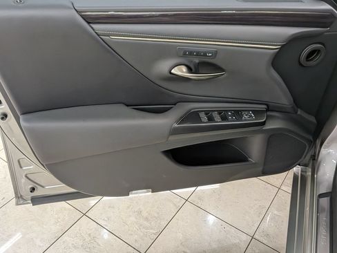 Certified 2021 Lexus ES 250 w/ Premium Package AWD/4WD image 15