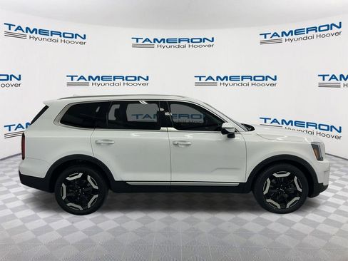 Used 2023 Kia Telluride S w/ S Sunroof Package FWD image 6