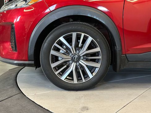 Used 2024 Nissan Kicks SV FWD image 24