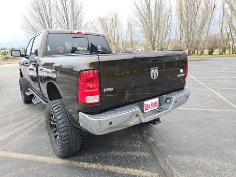 Used 2014 RAM 2500 SLT image 3